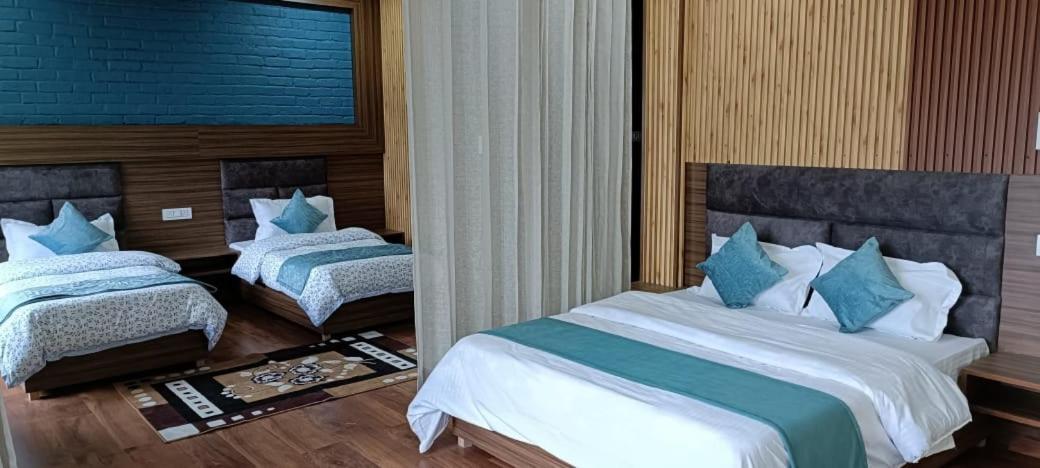 Starry Sky Hotel Joshimath Exterior photo